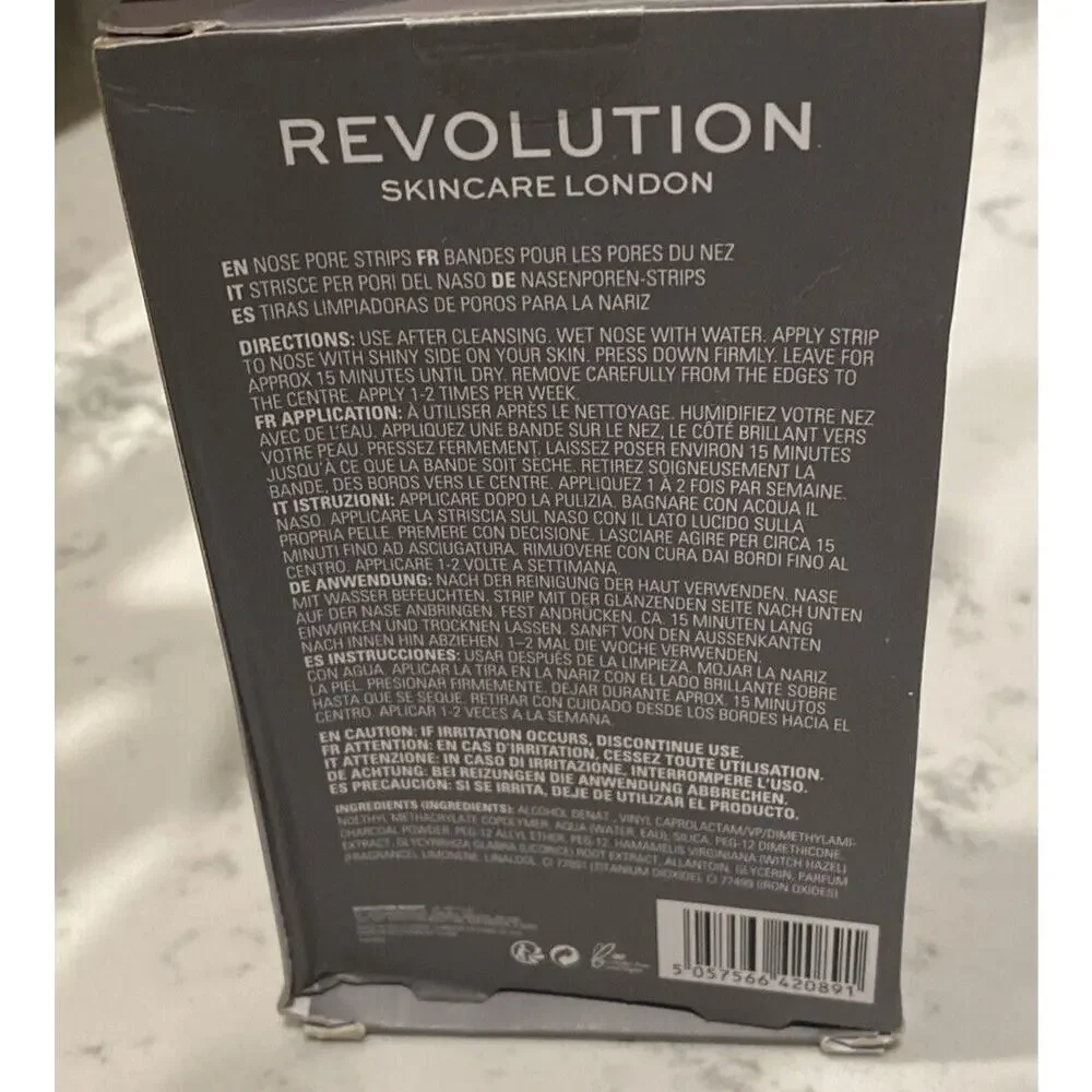 Revolution Skin Care London Charcoal Carbon 6- Nose Strips